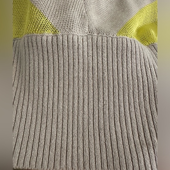 NWT Bebe Neon Yellow Chevron Stripe Sweater Top - Picture 5 of 6